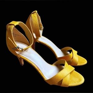 Kelly and Katie KK Chris Yellow Heeled Sandals